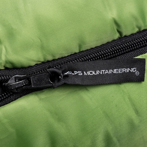  ALPS Mountaineering Crescent Lake Sleeping Bag: 0F Synthetic - Hike & Camp