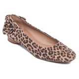 Bernardo Eloise Bow Flat_SAND CHEETAH PRINT SUEDE