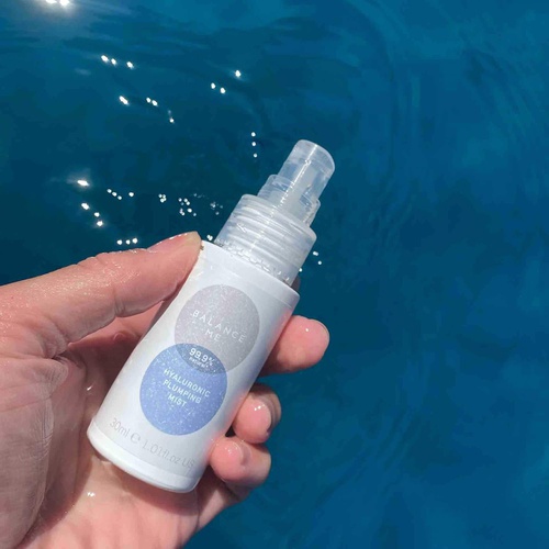  Balance Me Hyaluronic Plumping Mist  Face Toner  Hydrate & Plump Dry, Lacklustre Skin  Cool Hot Flushes  Calming Effect for All Skin Types  100% Natural  Vegan & Cruelty-Free
