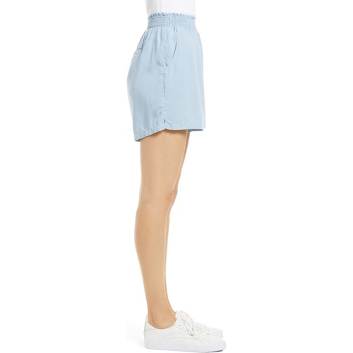  Caslon Elastic Waist Shorts_CHAMBRAY