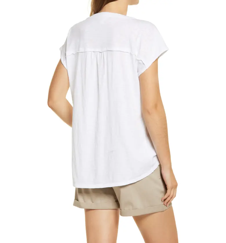  Caslon Ladder Stitch Split Neck Top_WHITE