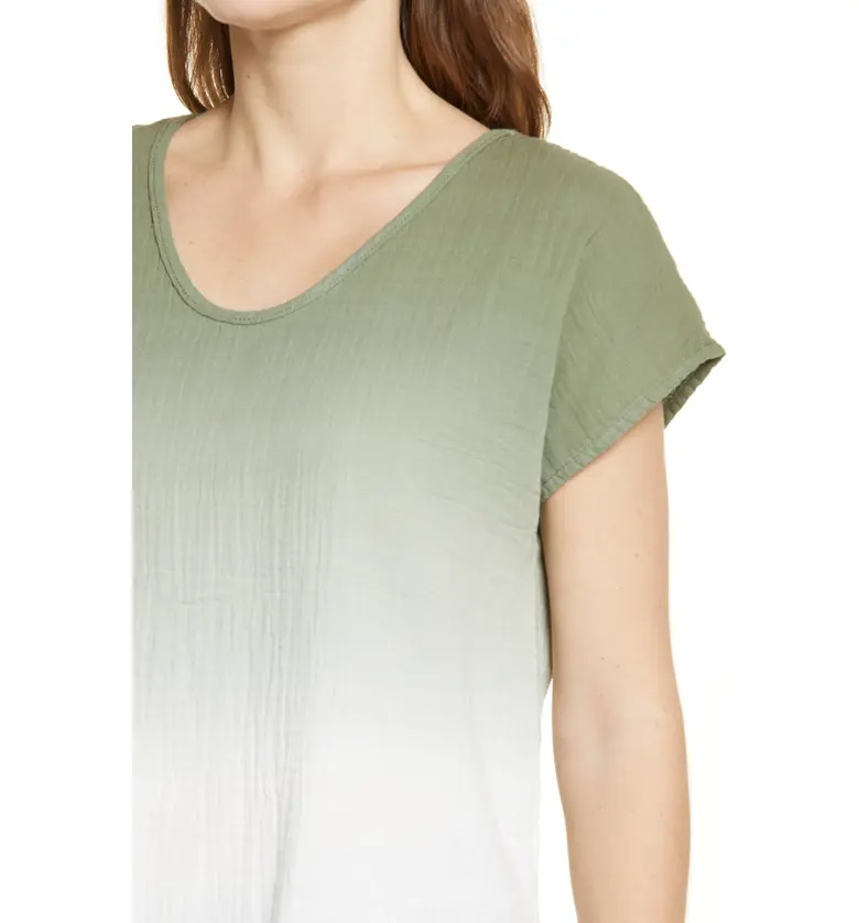  Caslon Woven V-Neck T-Shirt_GREEN DUNE OMBRE