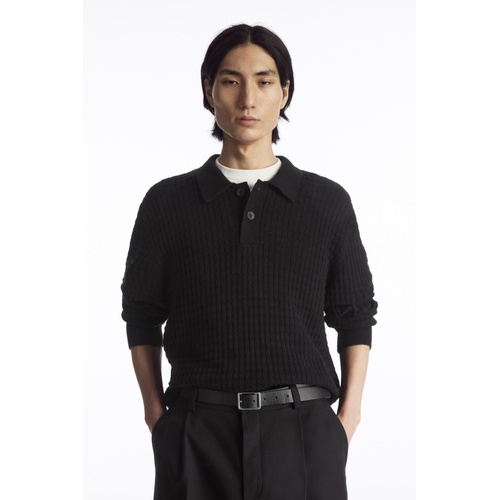 COS TEXTURED KNITTED POLO SHIRT