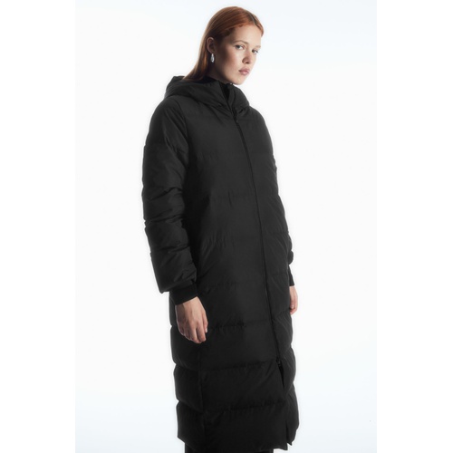 COS RECYCLED-DOWN PUFFER COAT
