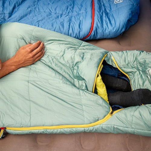 콜맨 Coleman Big Bay Mummy Sleeping Bag: 20F Synthetic - Hike & Camp