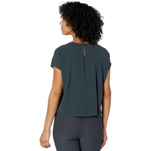  Eileen Fisher Crew Neck Top in Silk George Crepe