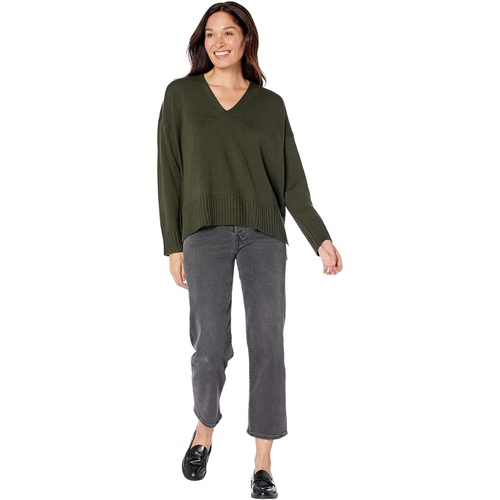  Eileen Fisher V-Neck Box Top