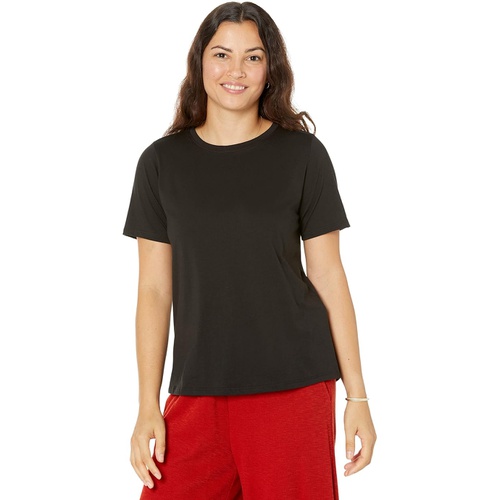  Eileen Fisher Round Neck Tee