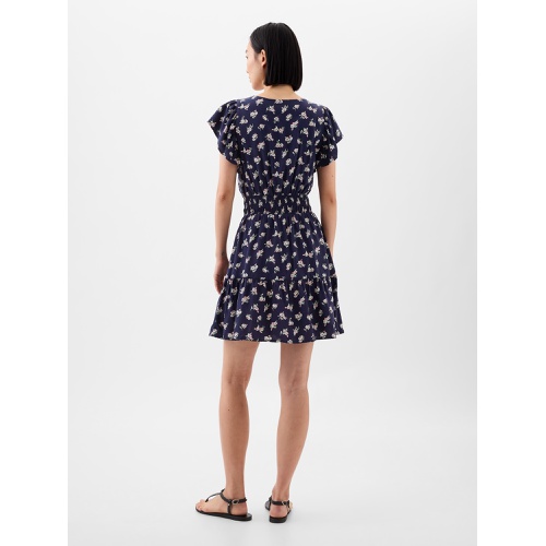 갭 Smocked Flutter Sleeve Mini Dress