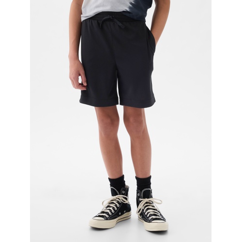 갭 GapFit Kids Recycled Mesh Pull-On Shorts