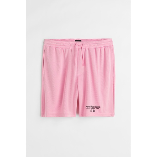 에이치앤엠 H&M Relaxed Fit Mesh Shorts