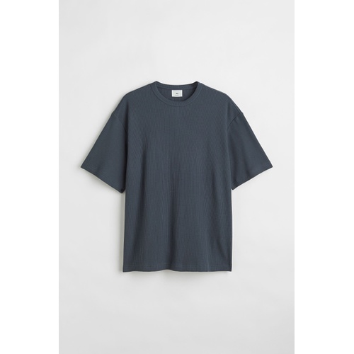 에이치앤엠 H&M Relaxed Fit Waffled T-shirt