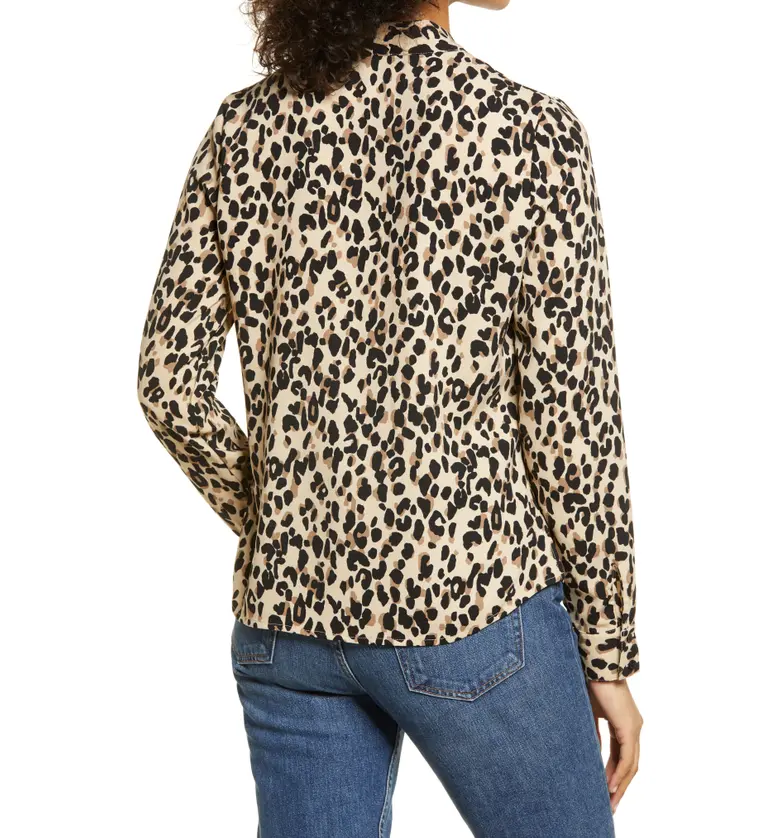  Halogen Halogen V-Neck Top_TAN ABSTRACT ANIMAL PRINT