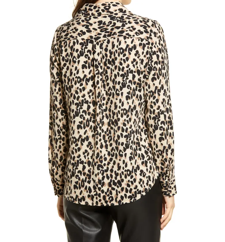  Halogen Hidden Button Long Sleeve Blouse_TAN ABSTRACT ANIMAL PRINT