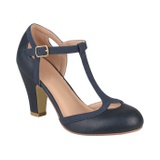 Journee Collection Olina Pump