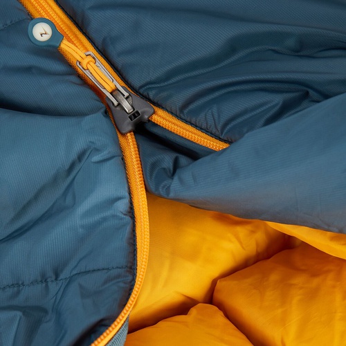 마모트 Marmot Warmcube Gallatin Sleeping Bag: 20F Down - Hike & Camp