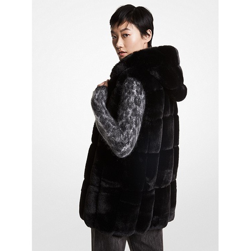 마이클코어스 MICHAEL Michael Kors Quilted Faux Fur Hooded Vest