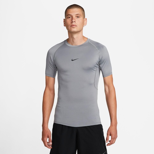 나이키 Mens Nike Pro Dri-FIT Tight Short-Sleeve Fitness Top