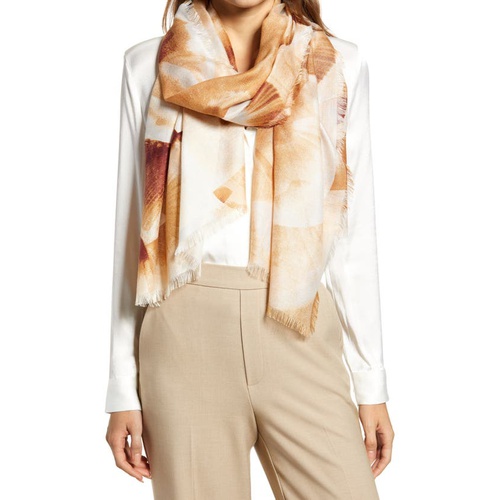 노드스트롬 Nordstrom Eyelash Trim Print Cashmere & Silk Wrap_TAN FANNING DOTS