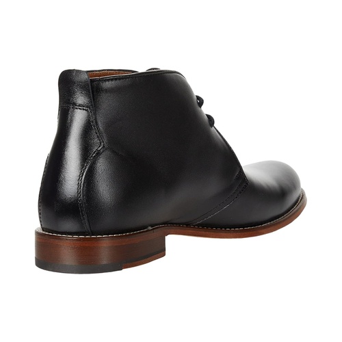  Penny Luck Visionary Chukka Boot