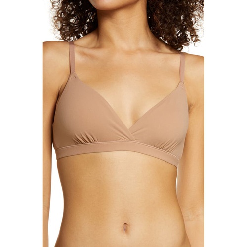  SKIMS Fits Everybody Crossover Bralette_SIENNA