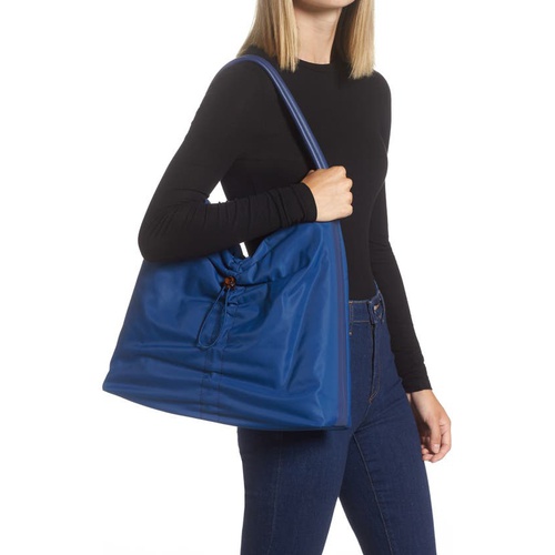  STAUD Felix Nylon Tote_TWILIGHT BLUE