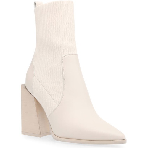 스티브매든 Steve Madden Tackle Pointed Toe Bootie_BONE LEATHER