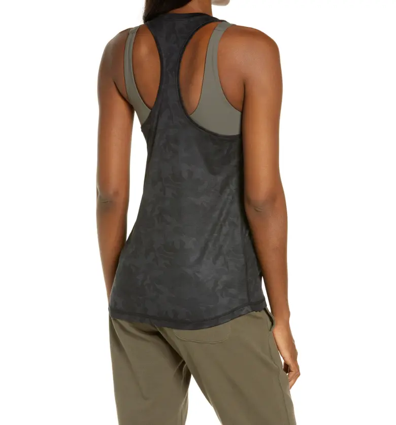  vuori Lux Performance Tank_BLACK CAMO