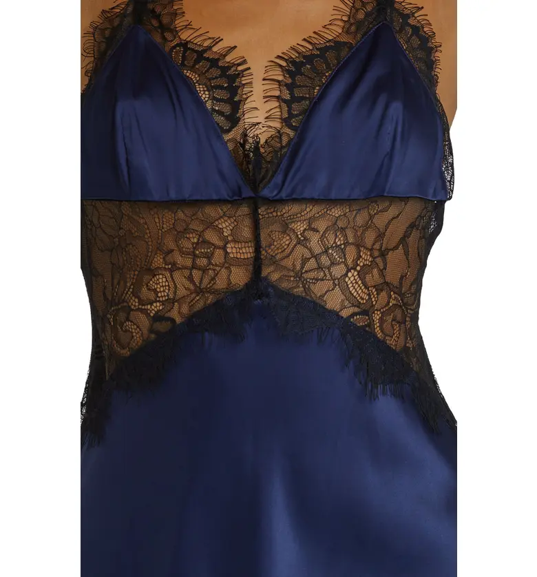  WOLF AND WHISTLE Wolf & Whistle Helena Lace & Satin Chemise_NAVY