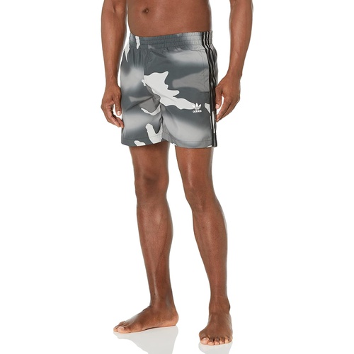 아디다스 adidas Originals Camo All Over Print Swim Shorts