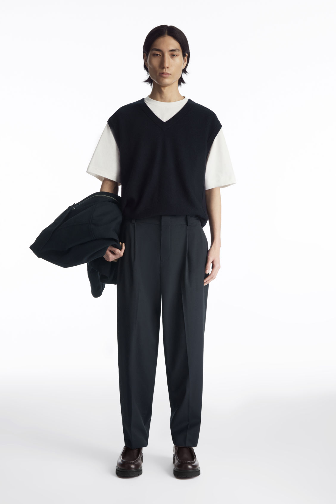 PLEATED TECHNICAL WOOL PANTS