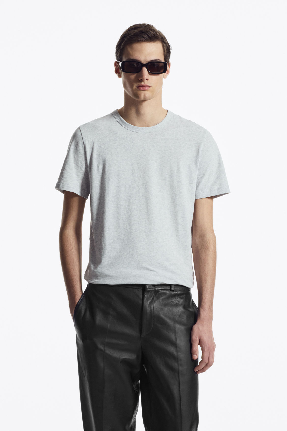 REGULAR-FIT MID-WEIGHT BRUSHED T-SHIRT