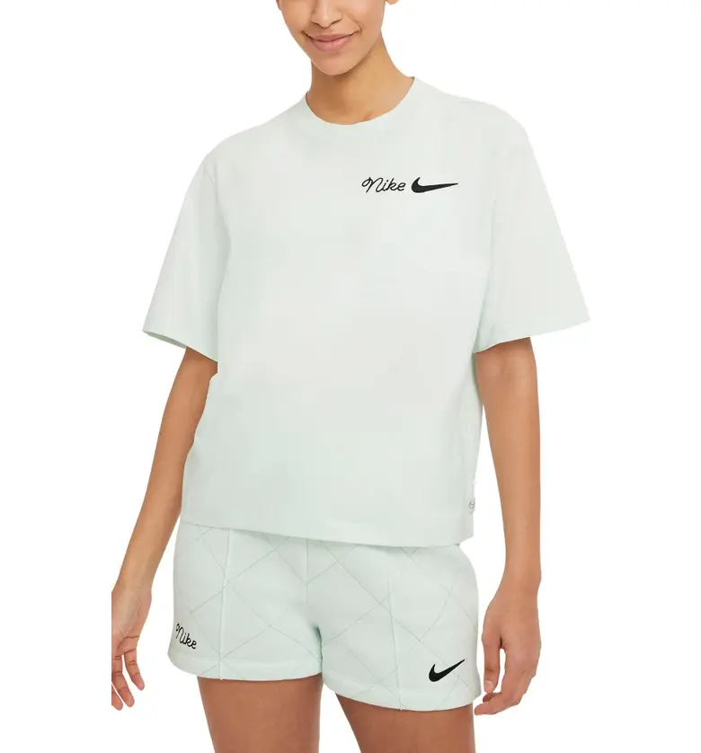 Nike Sportswear Embroidered Boxy T-Shirt_BLACK/ WHITE/ SIREN RED/ WHITE