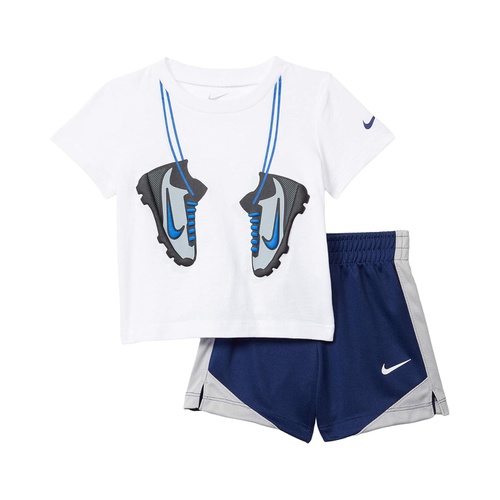 나이키 Nike Kids Sport Footwear Graphic T-Shirt and Shorts Two-Piece Set (Little Kids)