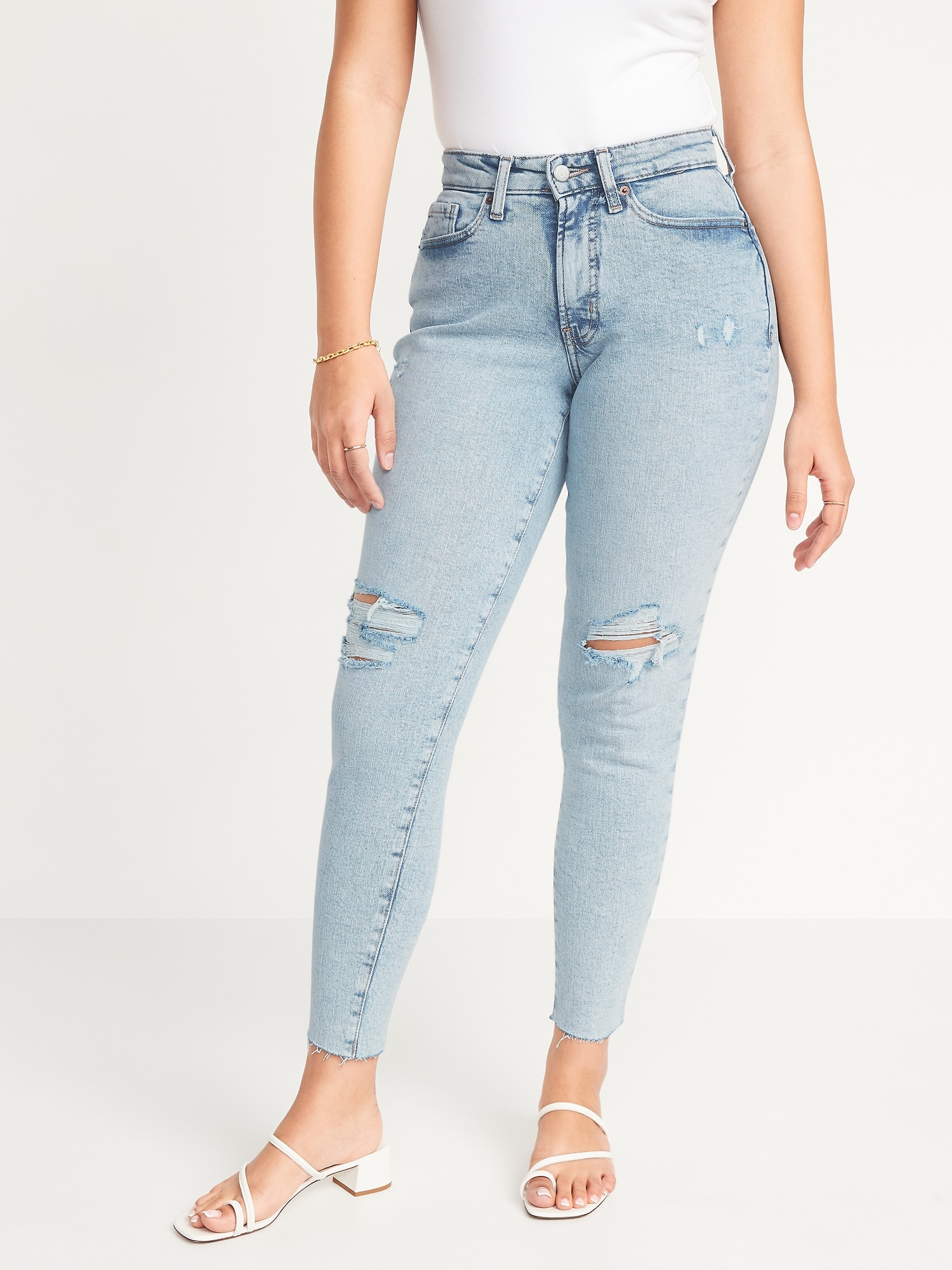 Curvy High-Waisted OG Straight Cut-Off Jeans