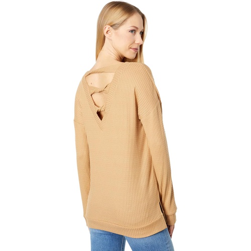  1.STATE Long Sleeve Open Twist Back Top