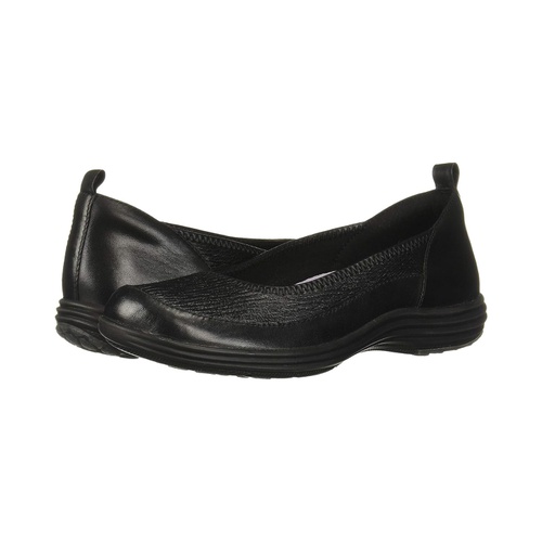  Aravon Quinn Curved Slip-On