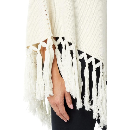 비씨비지 BCBGMAXAZRIA Fringe Poncho Sweater