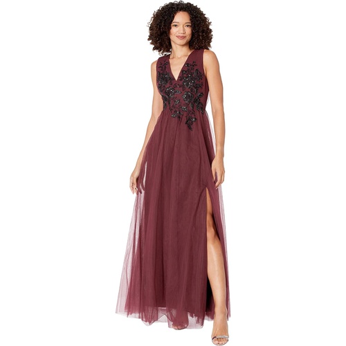 비씨비지 BCBGMAXAZRIA Long Tulle and Lace Applique Evening Dress