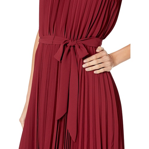 비씨비지 BCBGMAXAZRIA Lightweight Crepe Pleated Dress