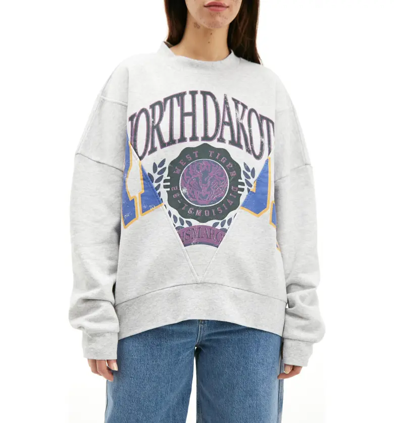 BDG Urban Outfitters Dakota Spliced Sweatshirt_GREY