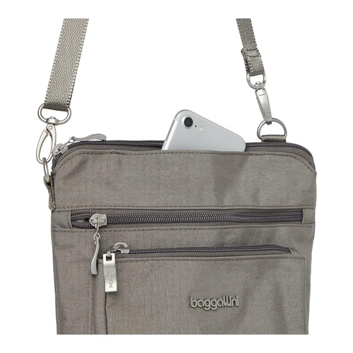  Baggallini Modern Pocket Crossbody