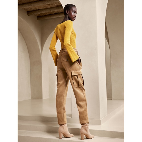 바나나리퍼블릭 bananarepublic Vegan Suede Cargo Pant
