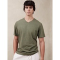 Midweight V-Neck T-Shirt