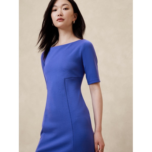 바나나리퍼블릭 Scuba Seamed Knee-Length Dress