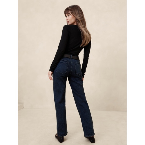 바나나리퍼블릭 Mid-Rise Straight Pintuck Jean