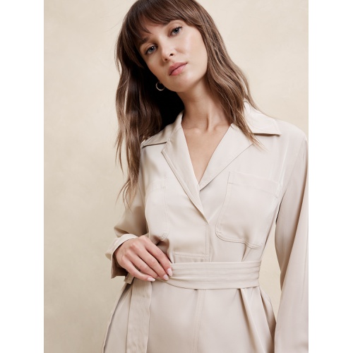 바나나리퍼블릭 Satin Twill Mini Shift Dress