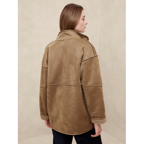 바나나리퍼블릭 Reversible Vegan Suede Sherpa Jacket