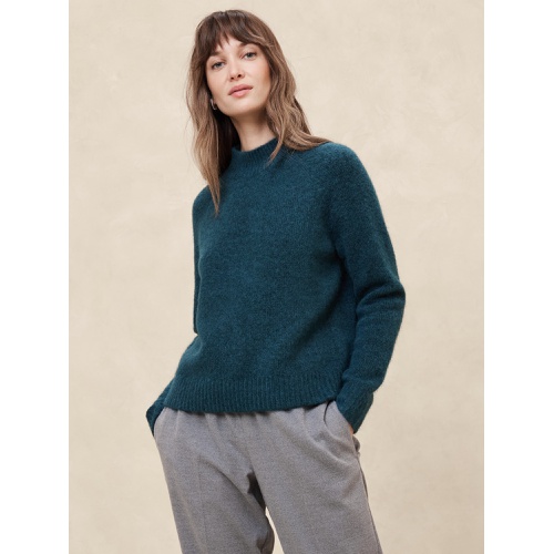 바나나리퍼블릭 Fuzzy Mock-Neck Sweater