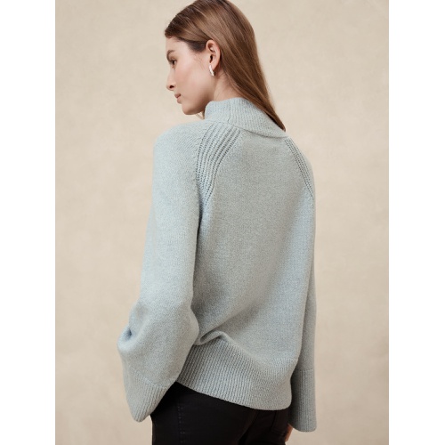 바나나리퍼블릭 Cozy Mock-Neck Sweater